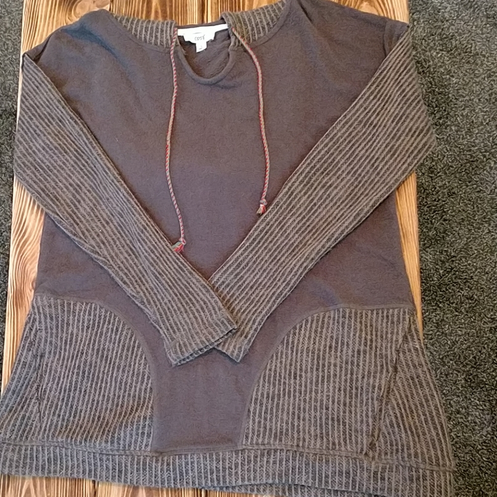 Brown Drawstring Hoodie by Oddy